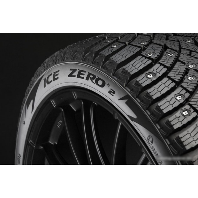 Pirelli Scorpion Ice Zero 2 235/55R19 105H