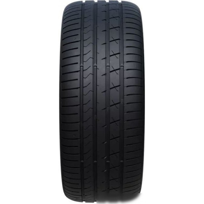 Habilead UHP HF330 235/55ZR17 103W