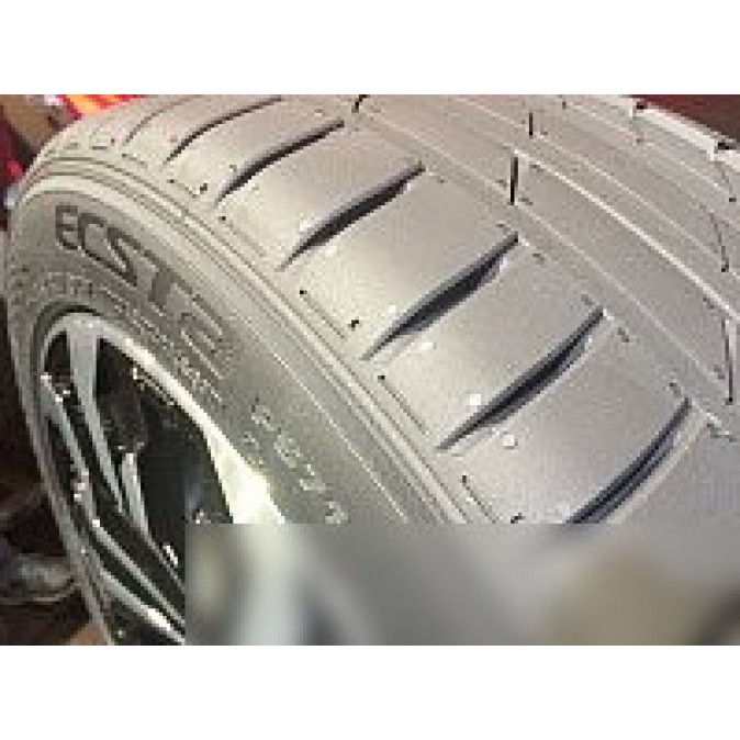 Kumho Ecsta PS71 225/40R18 88Y (run-flat)