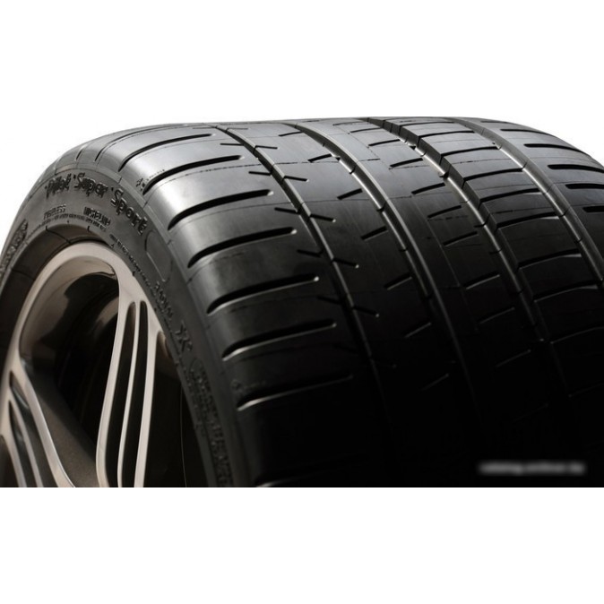 Michelin Pilot Super Sport 305/35R22 110Y