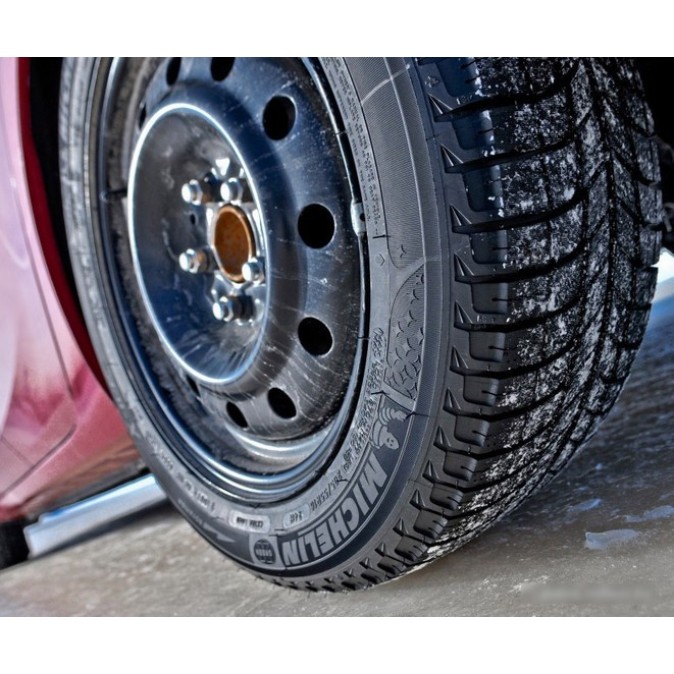 Michelin X-Ice 3 245/45R20 99H (run-flat)