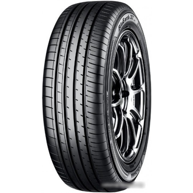 Yokohama BluEarth-XT AE61 215/60R17 96V