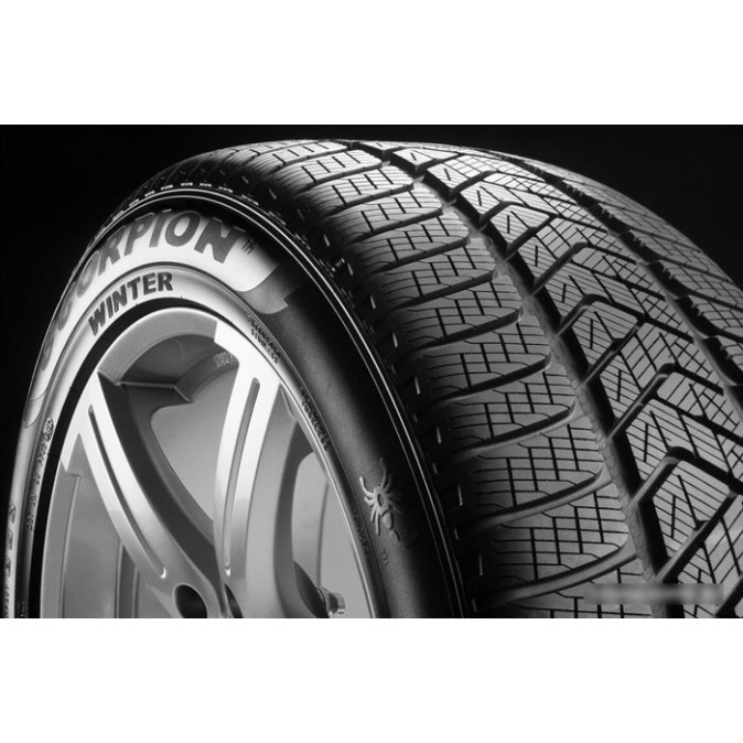 Pirelli Scorpion Winter 245/50R20 105H