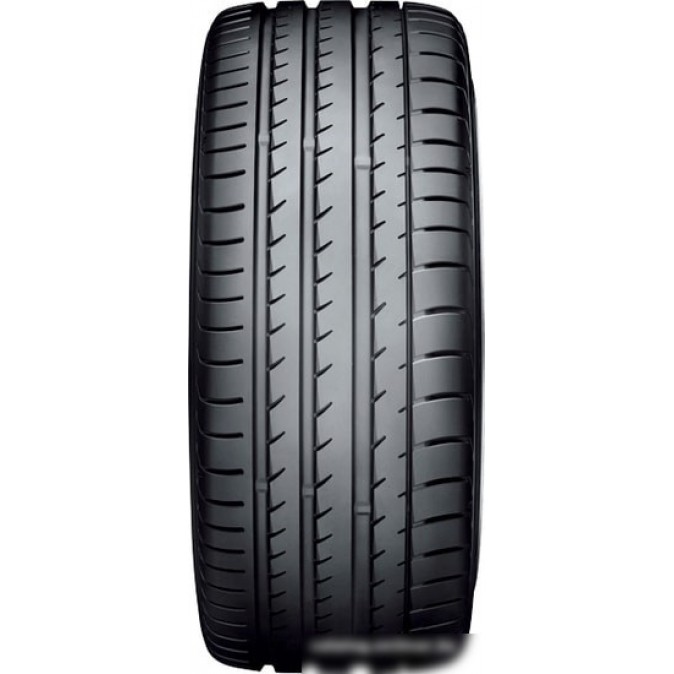 Yokohama Advan Sport V105S 235/55R18 100Y