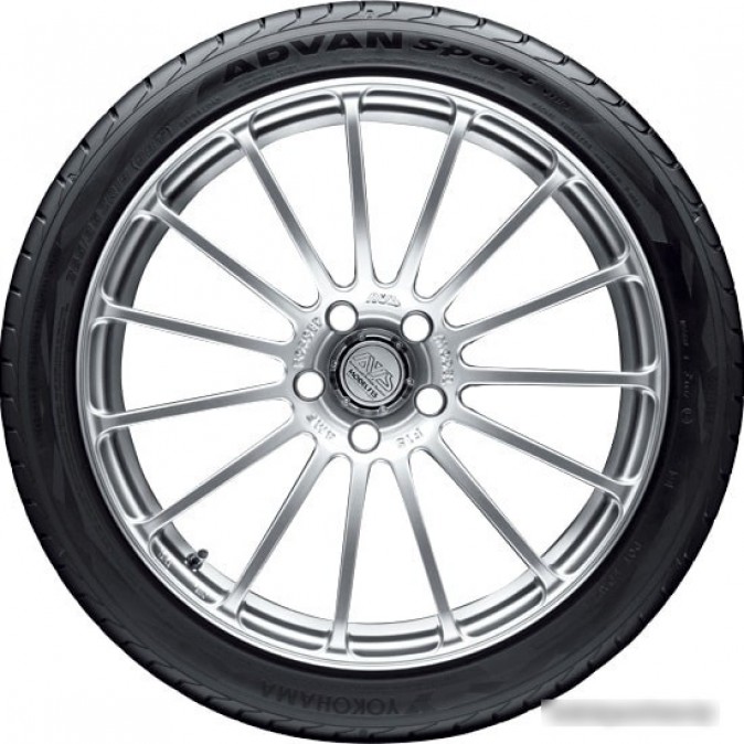 Yokohama Advan Sport V105S 245/45R18 96Y (run-flat)