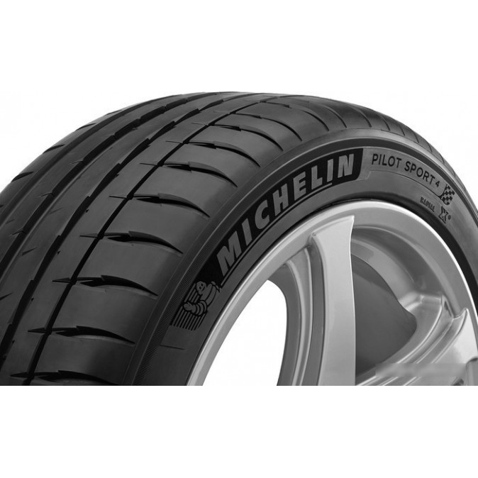 Michelin Pilot Sport 4 275/40R20 102Y (run-flat)