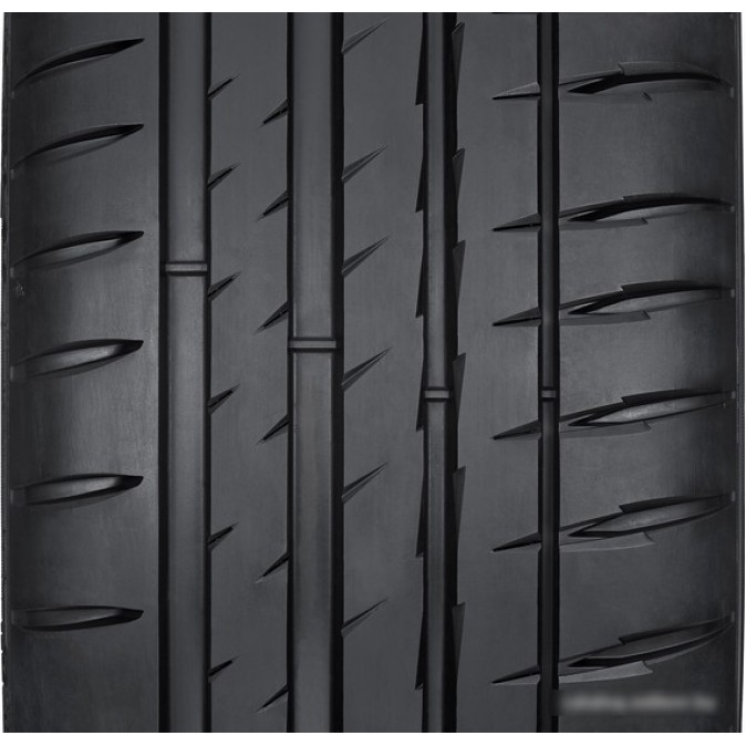 Michelin Pilot Sport 4 275/40R20 102Y (run-flat)
