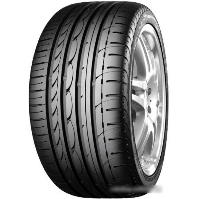 Yokohama ADVAN Sport V103S 225/40R18 88Y (run-flat)