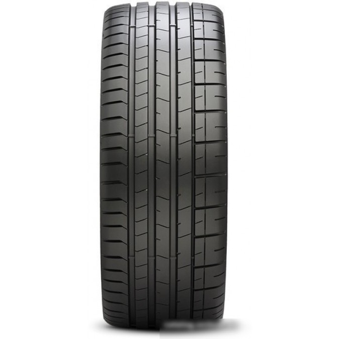 Pirelli P Zero PZ4 245/40R18 97Y